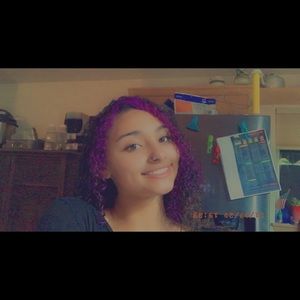 Meet your Posher, Michaela